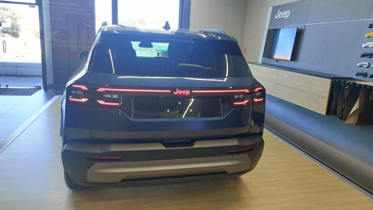 jeep-compass-2026-gasolina-1199cc