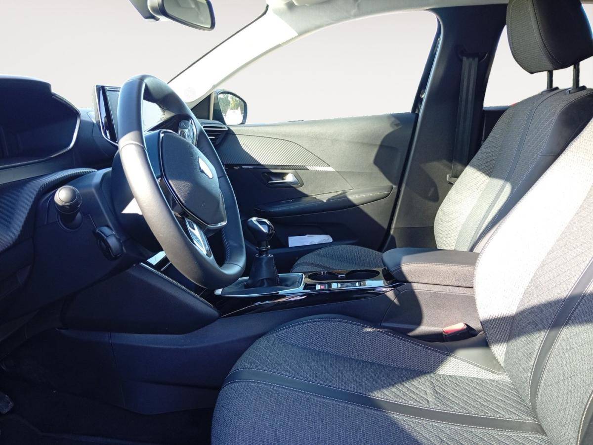 peugeot-208-2025-gasolina-1199cc