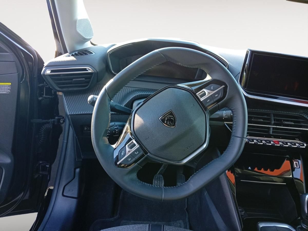 peugeot-208-2025-gasolina-1199cc