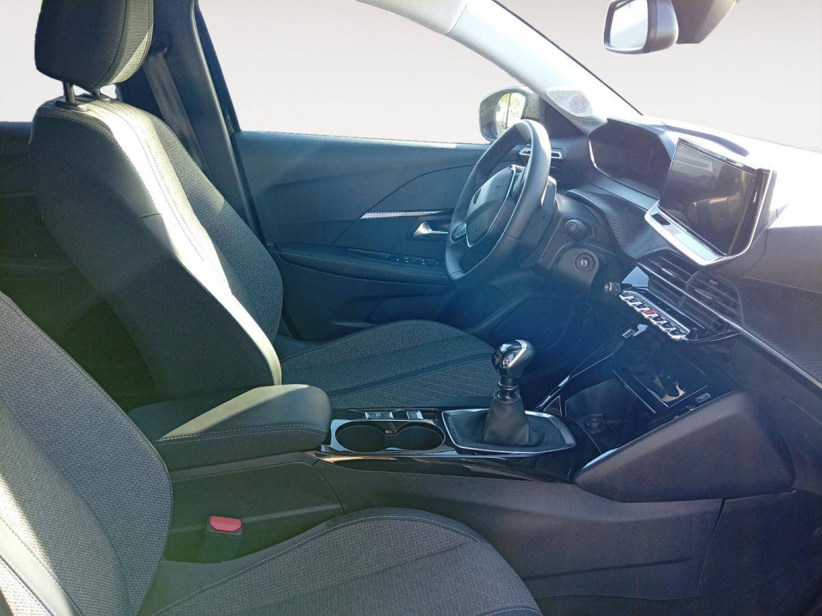peugeot-208-2025-gasolina-1199cc