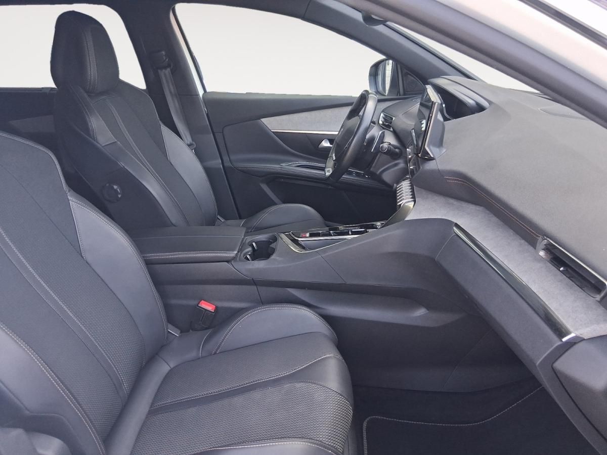 peugeot-5008-2023-diesel-1499cc