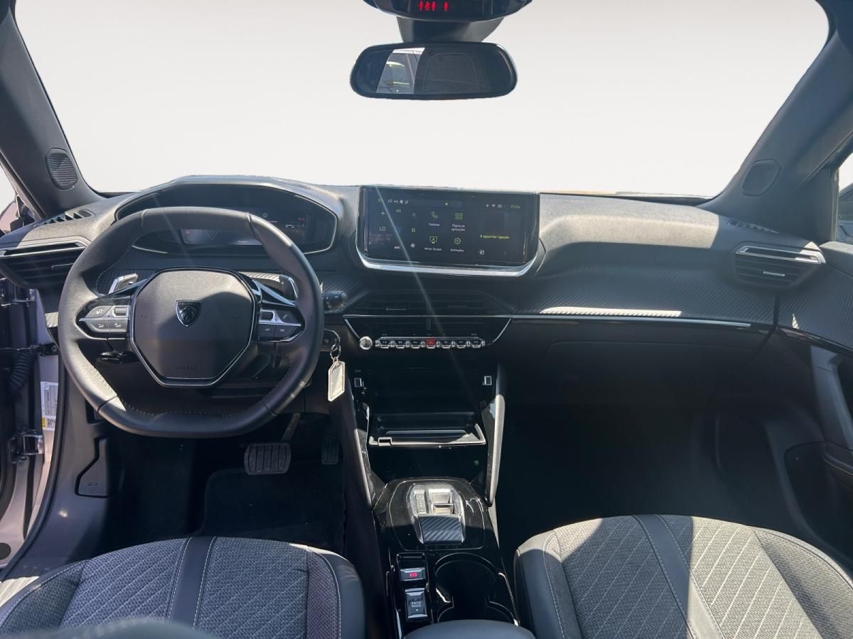 peugeot-2008-2025-gasolina-1199cc