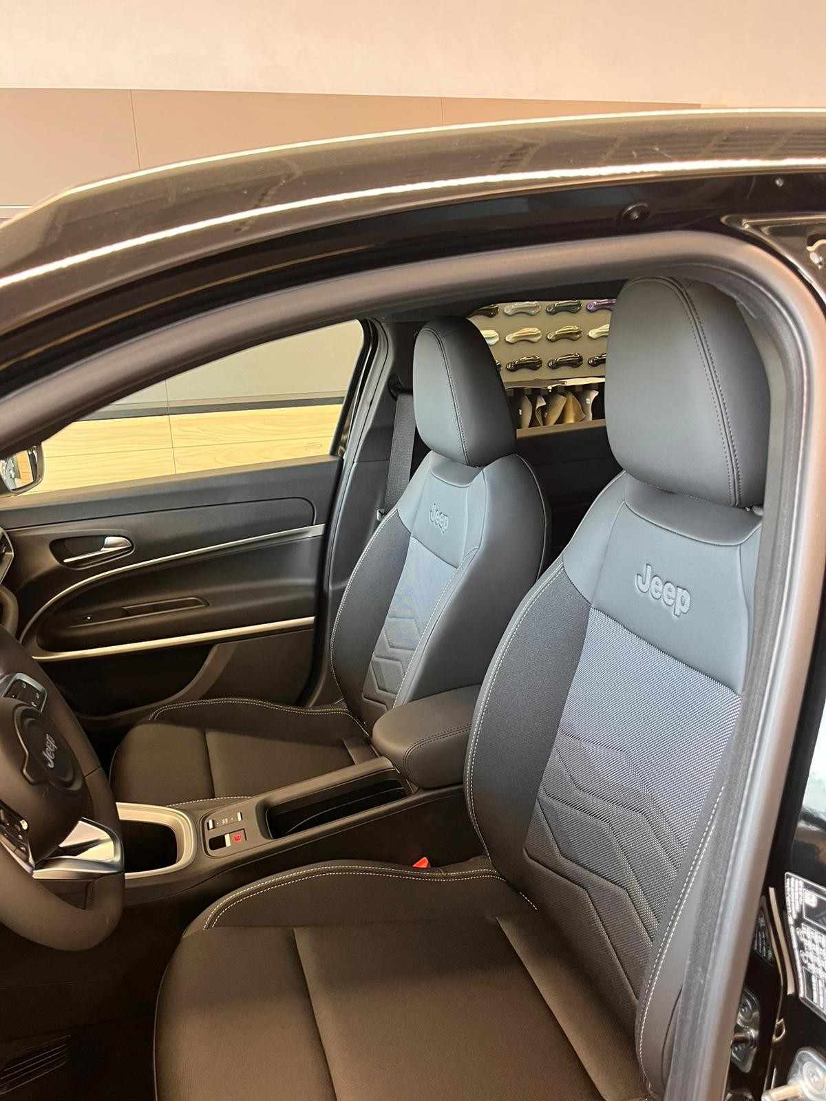 jeep-avenger-2026-hibrido-a-gasolina-1199cc
