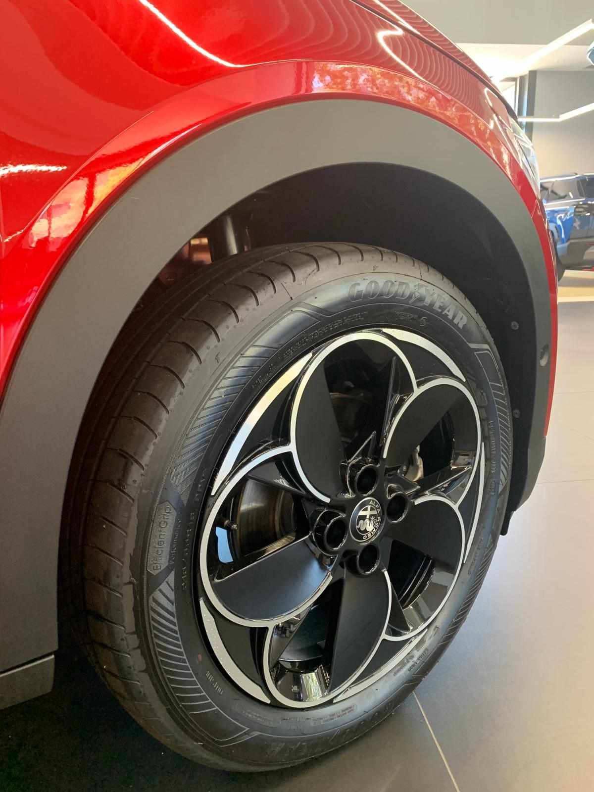 alfa-romeo-junior-2026-eletrico-0cc