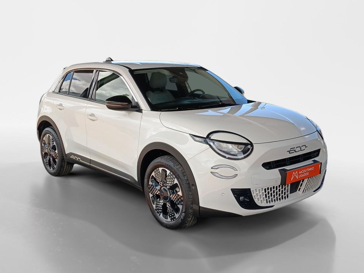 fiat-600-2024-gasolina-1199cc