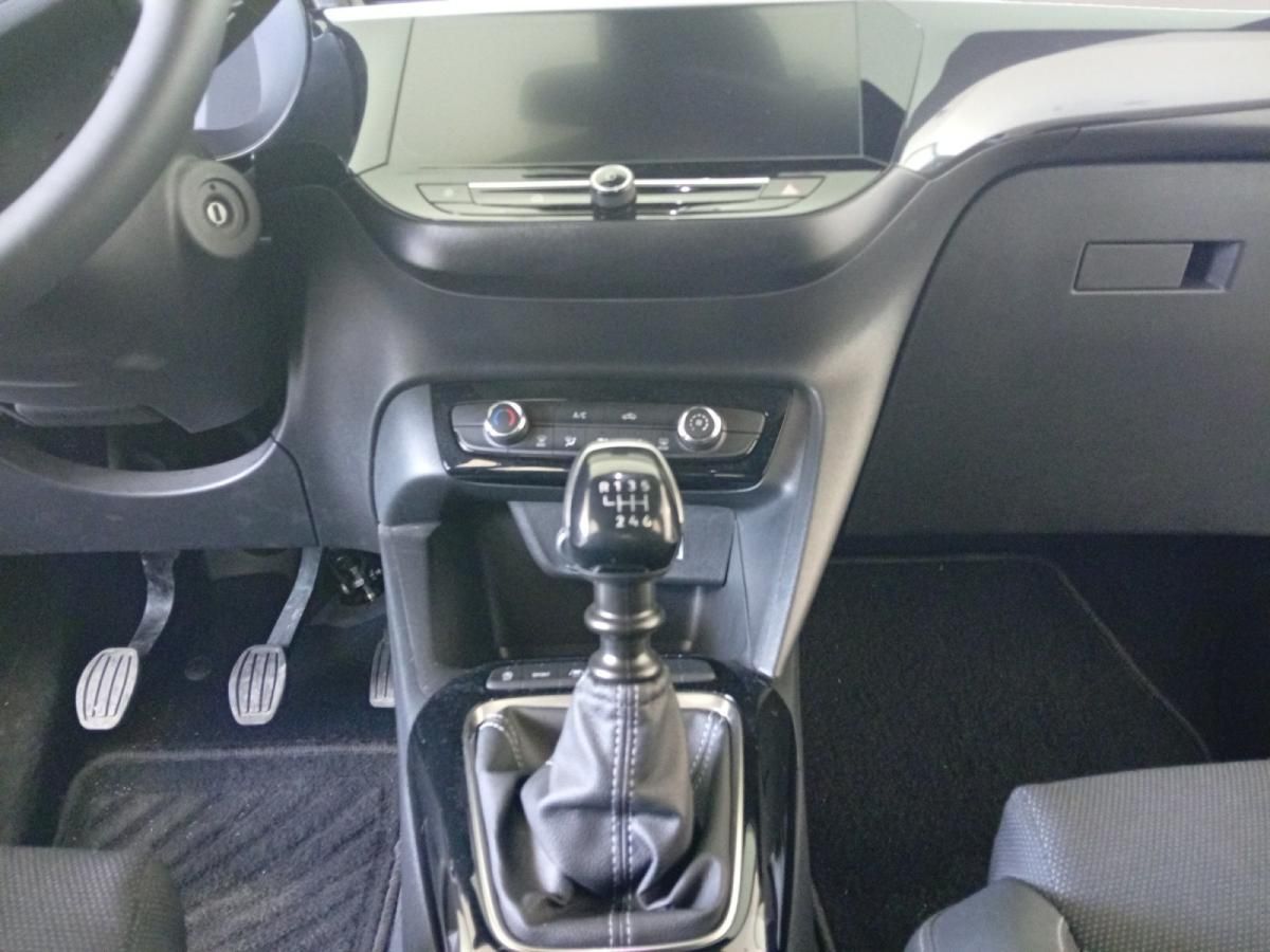 opel-corsa-2025-gasolina-1199cc