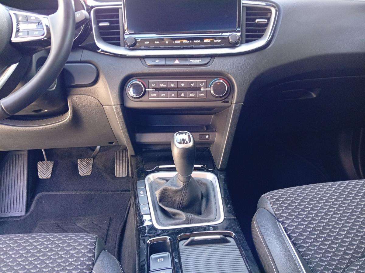 kia-ceed-2025-gasolina-998cc