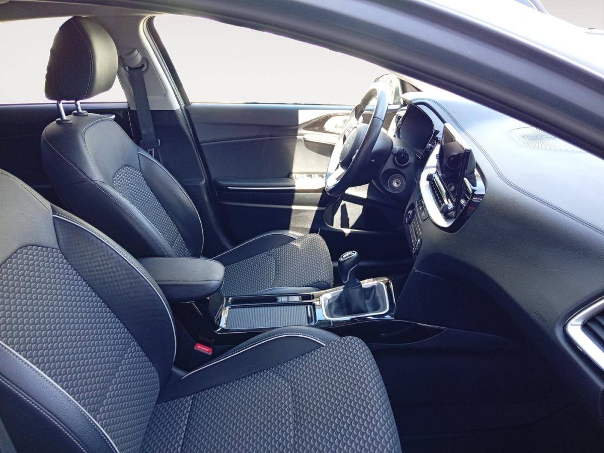 kia-ceed-2025-gasolina-998cc