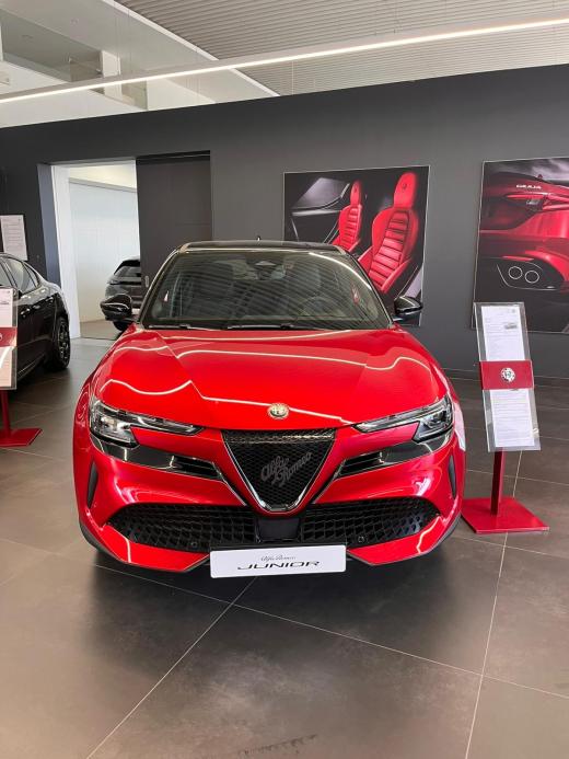 alfa-romeo-junior-2026-eletrico-0cc