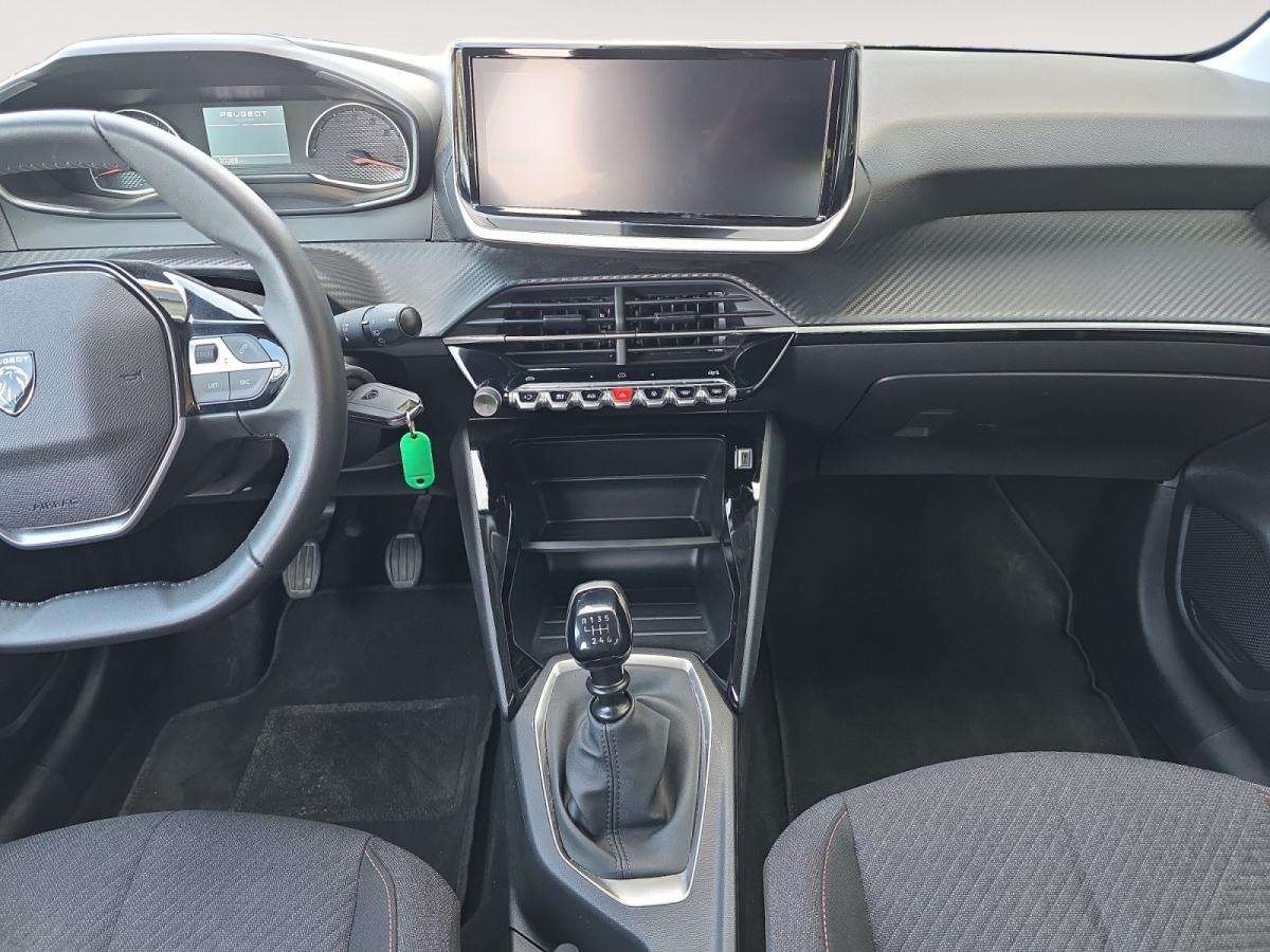 peugeot-208-2025-gasolina-1199cc