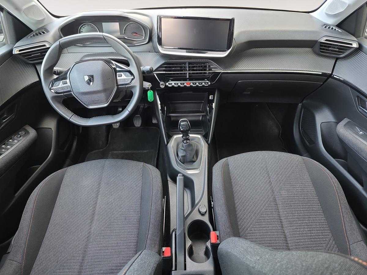peugeot-208-2025-gasolina-1199cc