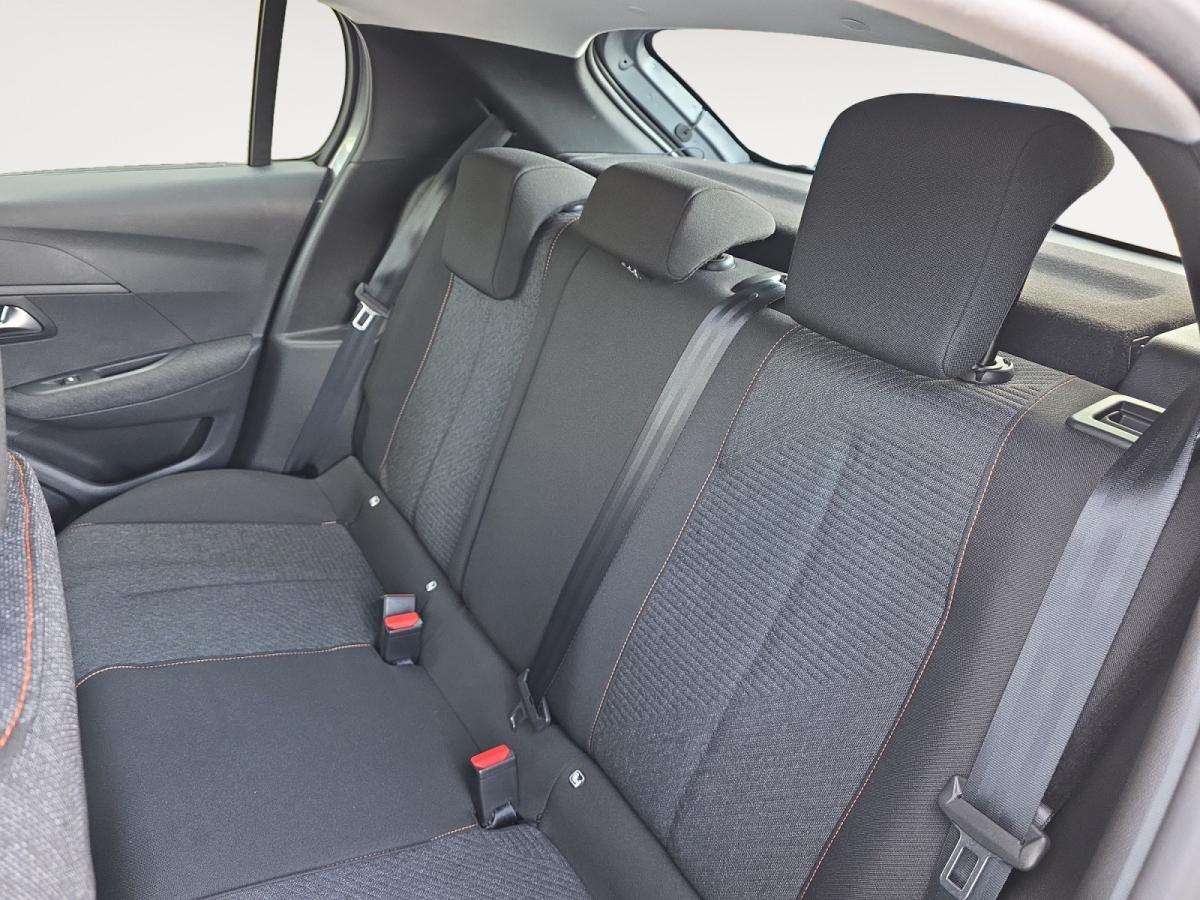peugeot-208-2025-gasolina-1199cc