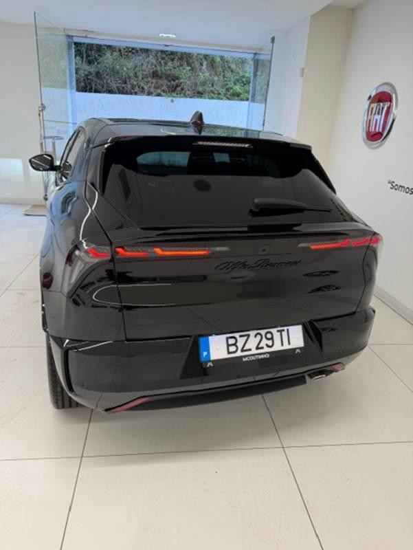 alfa-romeo-junior-2025-hibrido-a-gasolina-1199cc