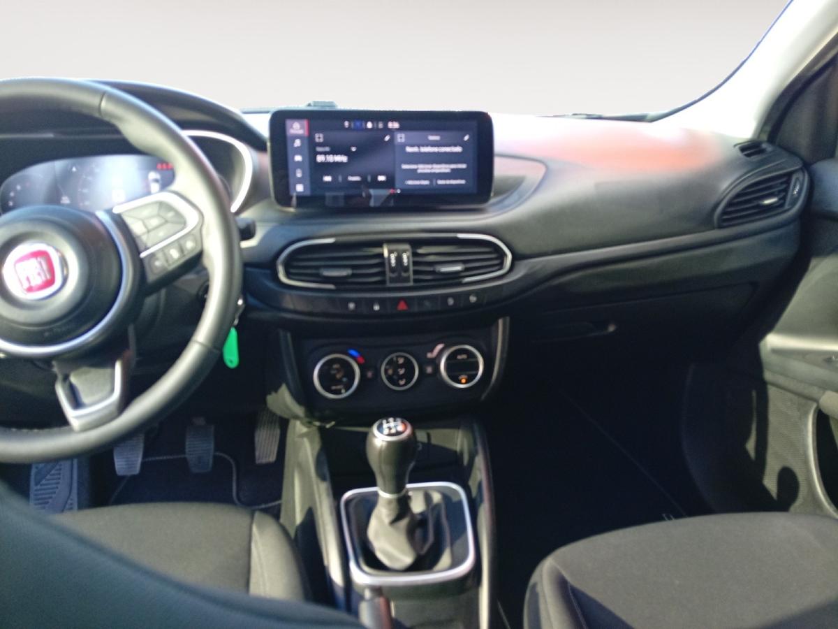 fiat-tipo-station-wagon-2023-gasolina-999cc