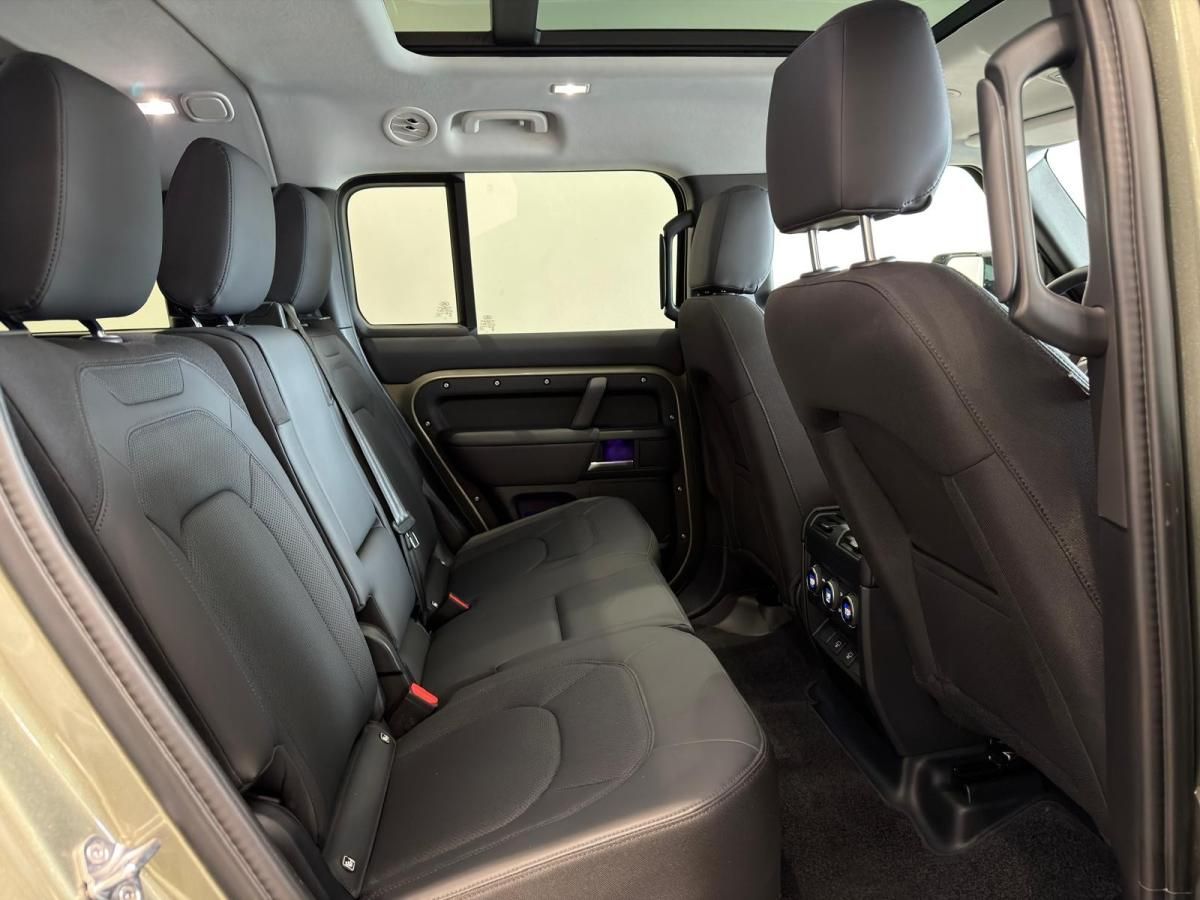 land-rover-defender-2024-diesel-2997cc