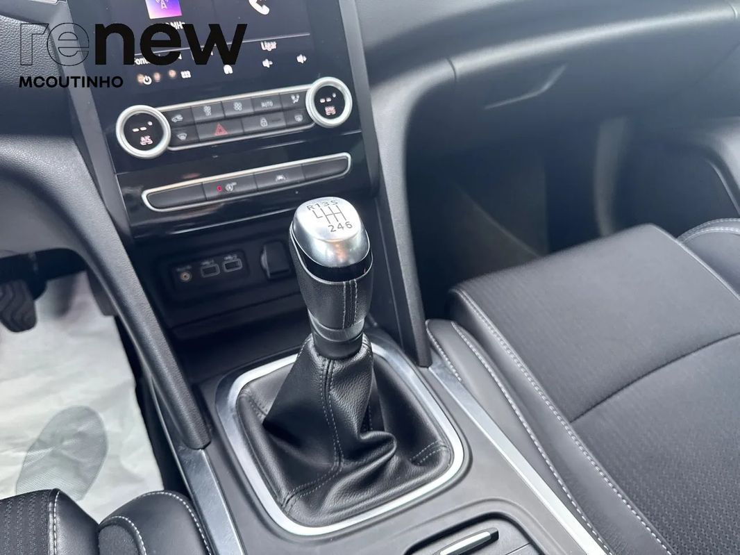 renault-megane-sport-tourer-2022-diesel-1461cc
