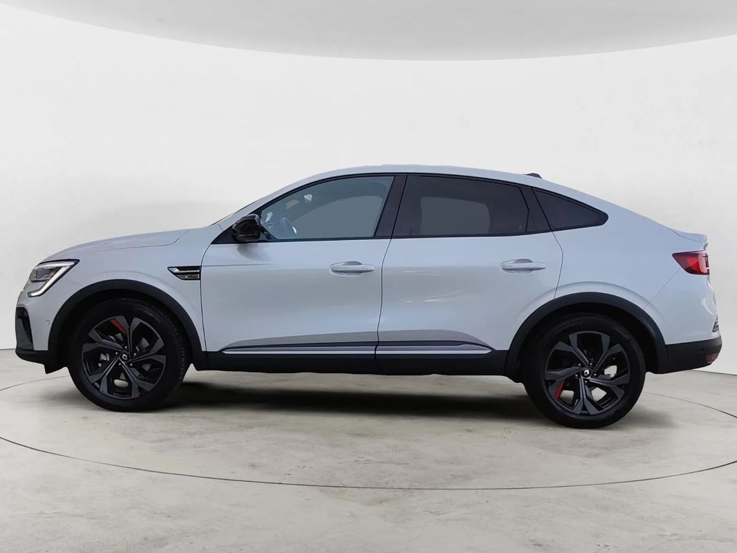 renault-arkana-2023-hibrido-a-gasolina-1598cc