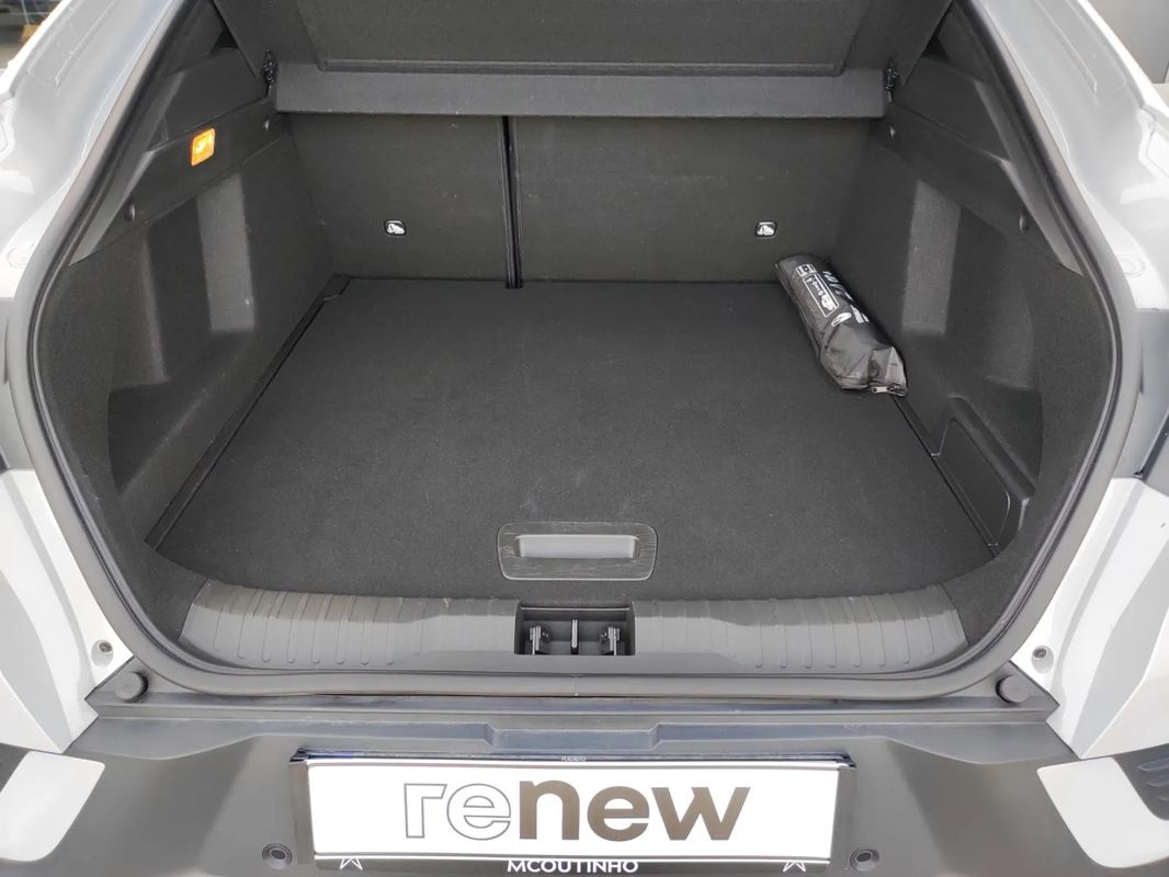 renault-arkana-2023-hibrido-a-gasolina-1598cc