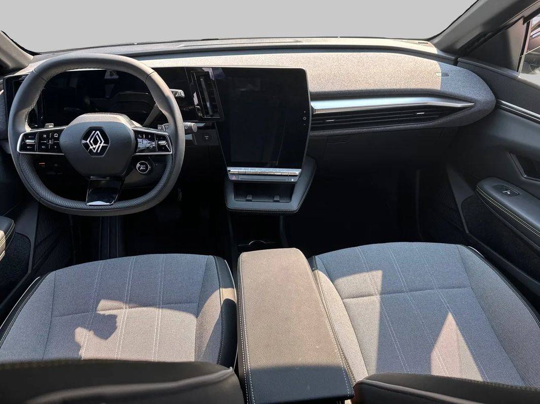 renault-megane-e-tech-2024-eletrico-0cc