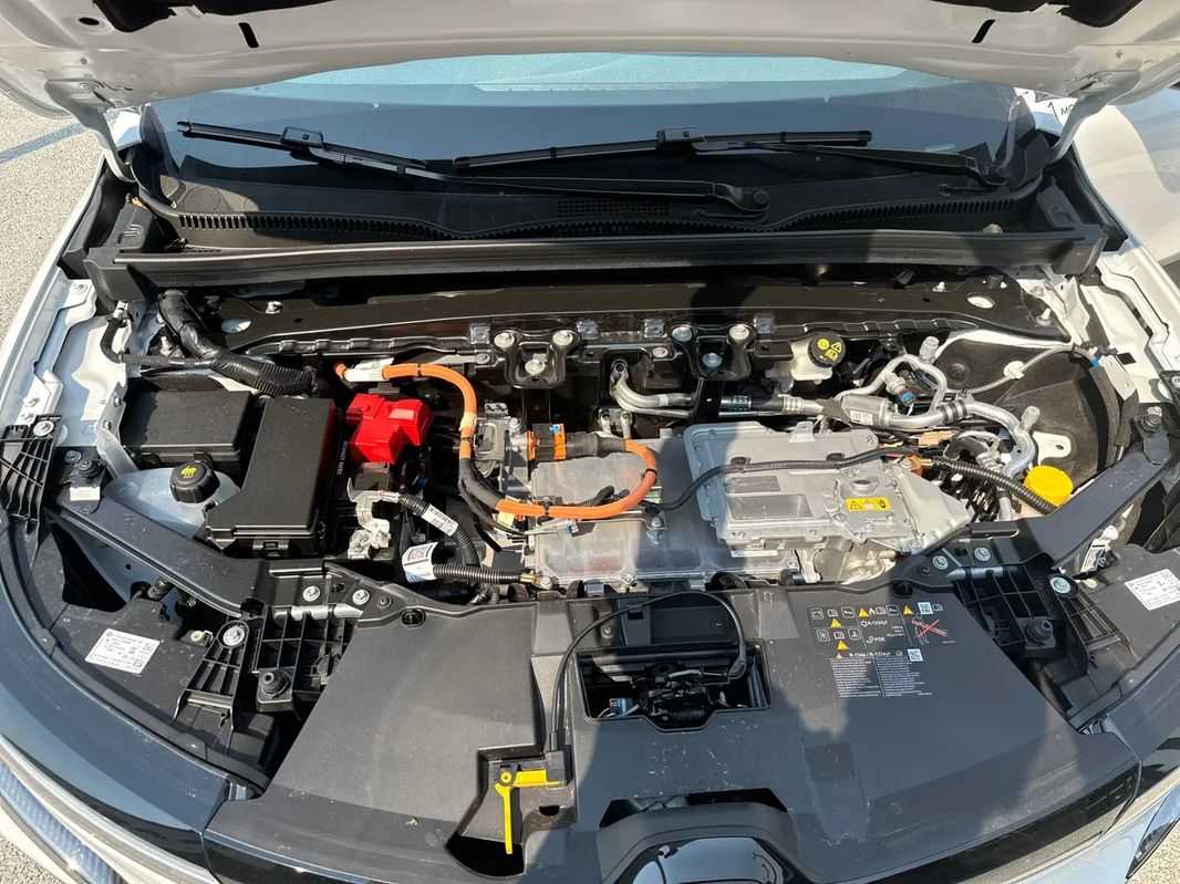 renault-megane-e-tech-2024-eletrico-0cc