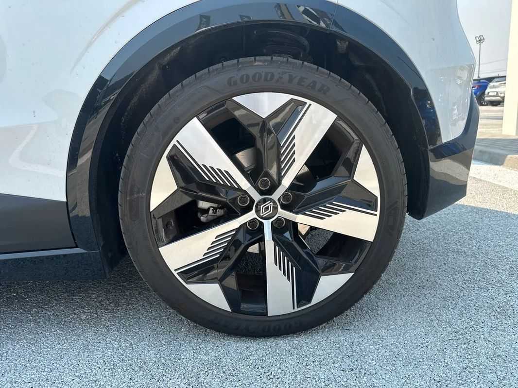 renault-megane-e-tech-2024-eletrico-0cc