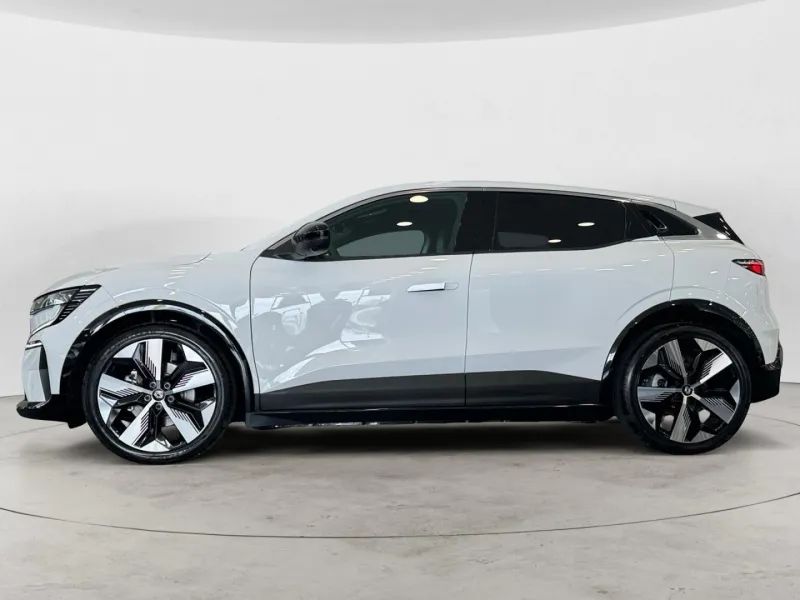 renault-megane-e-tech-2024-eletrico-0cc