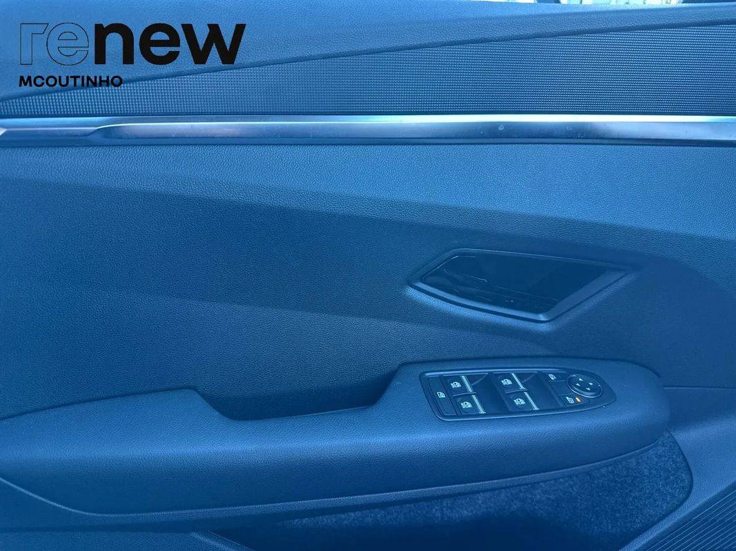 renault-megane-e-tech-2024-eletrico-0cc