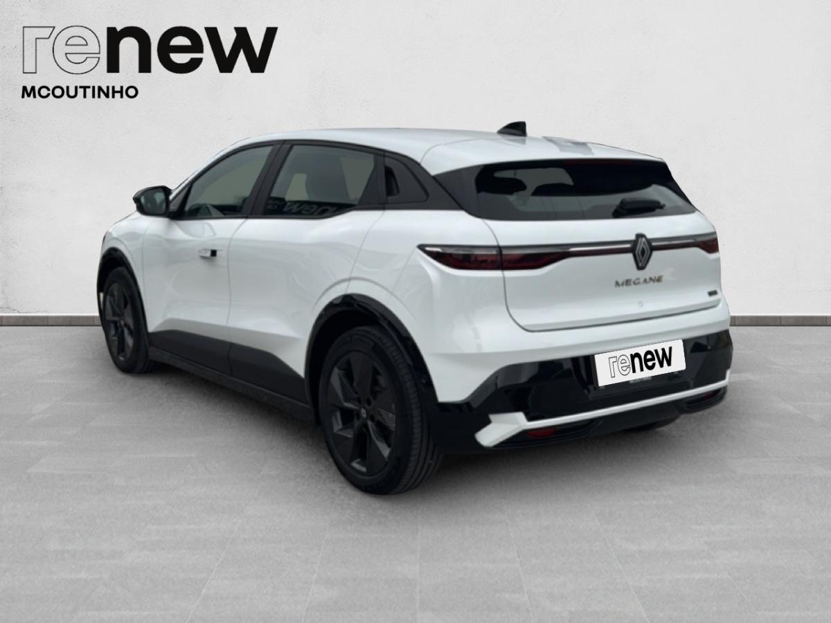 renault-megane-2024-eletrico-0cc