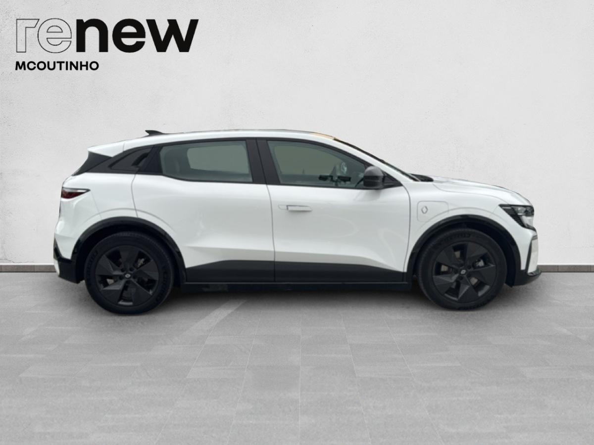 renault-megane-2024-eletrico-0cc