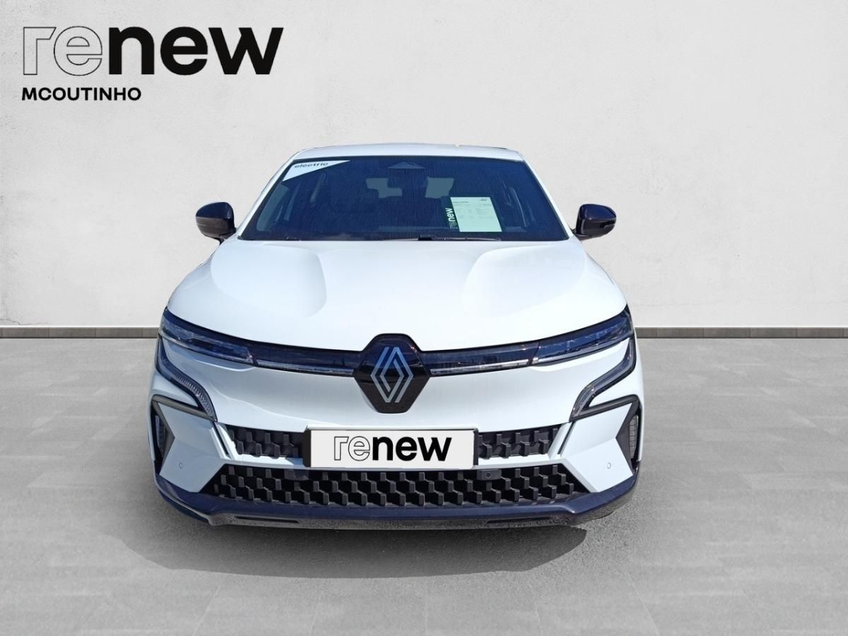 renault-megane-2024-eletrico-0cc