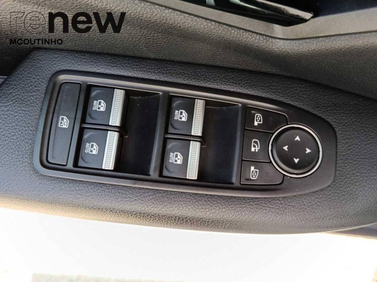 renault-megane-2024-eletrico-0cc