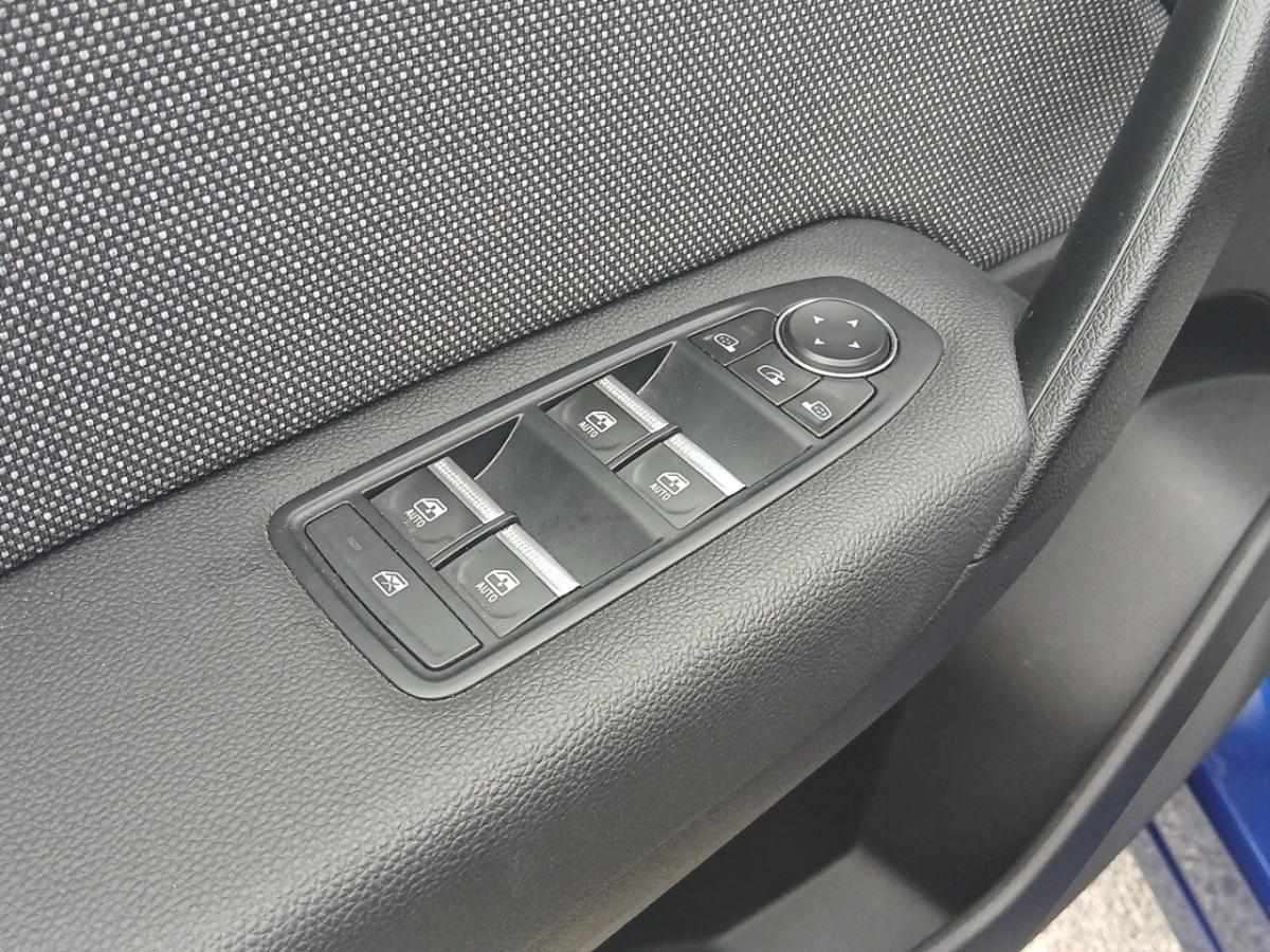 renault-captur-2025-gasolina-999cc