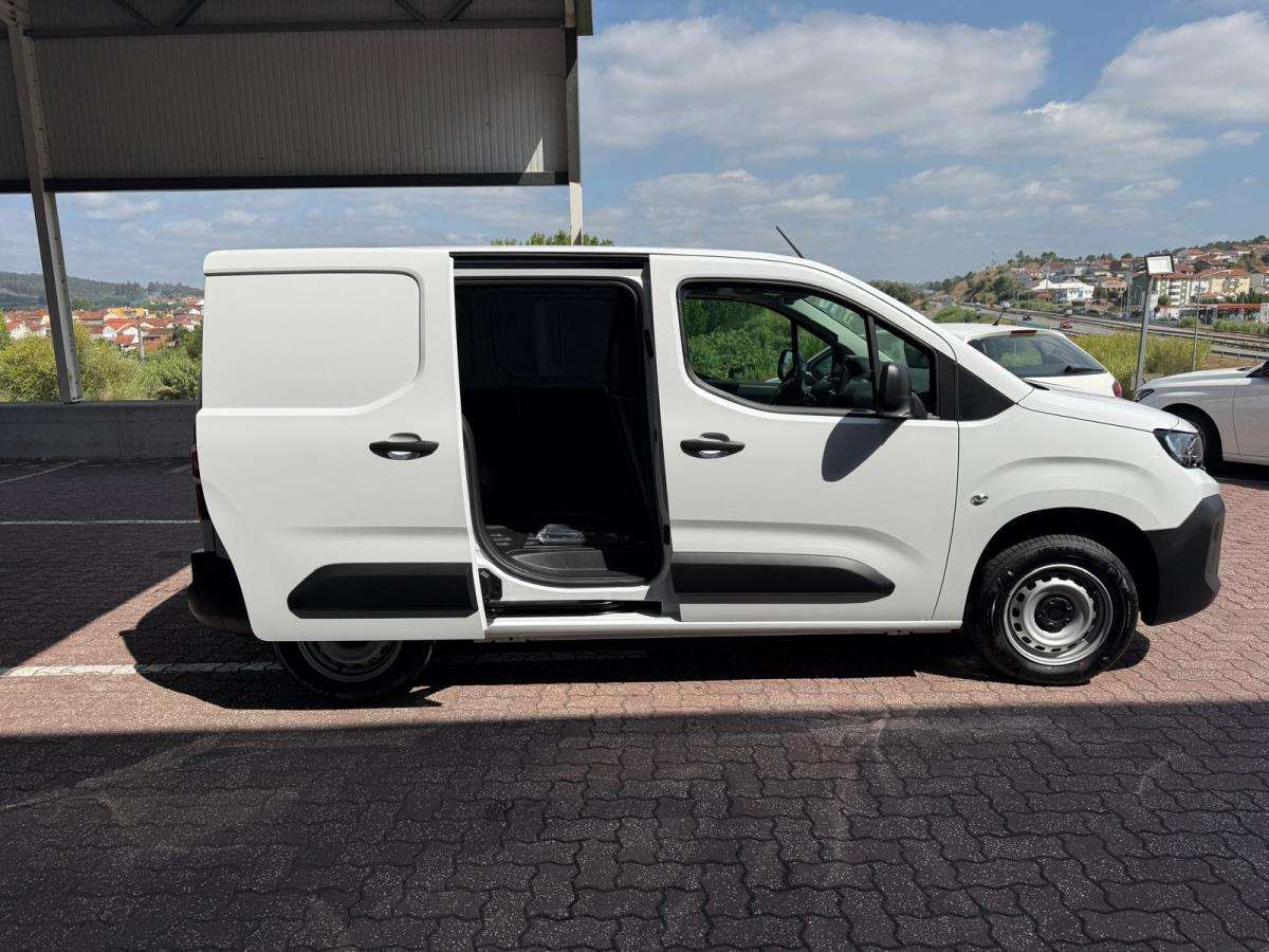 peugeot-partner-2026-diesel-1499cc