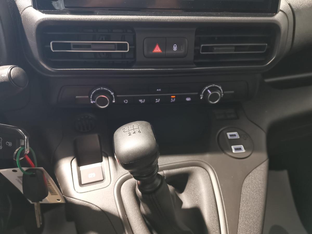 opel-combo-2026-diesel-1499cc