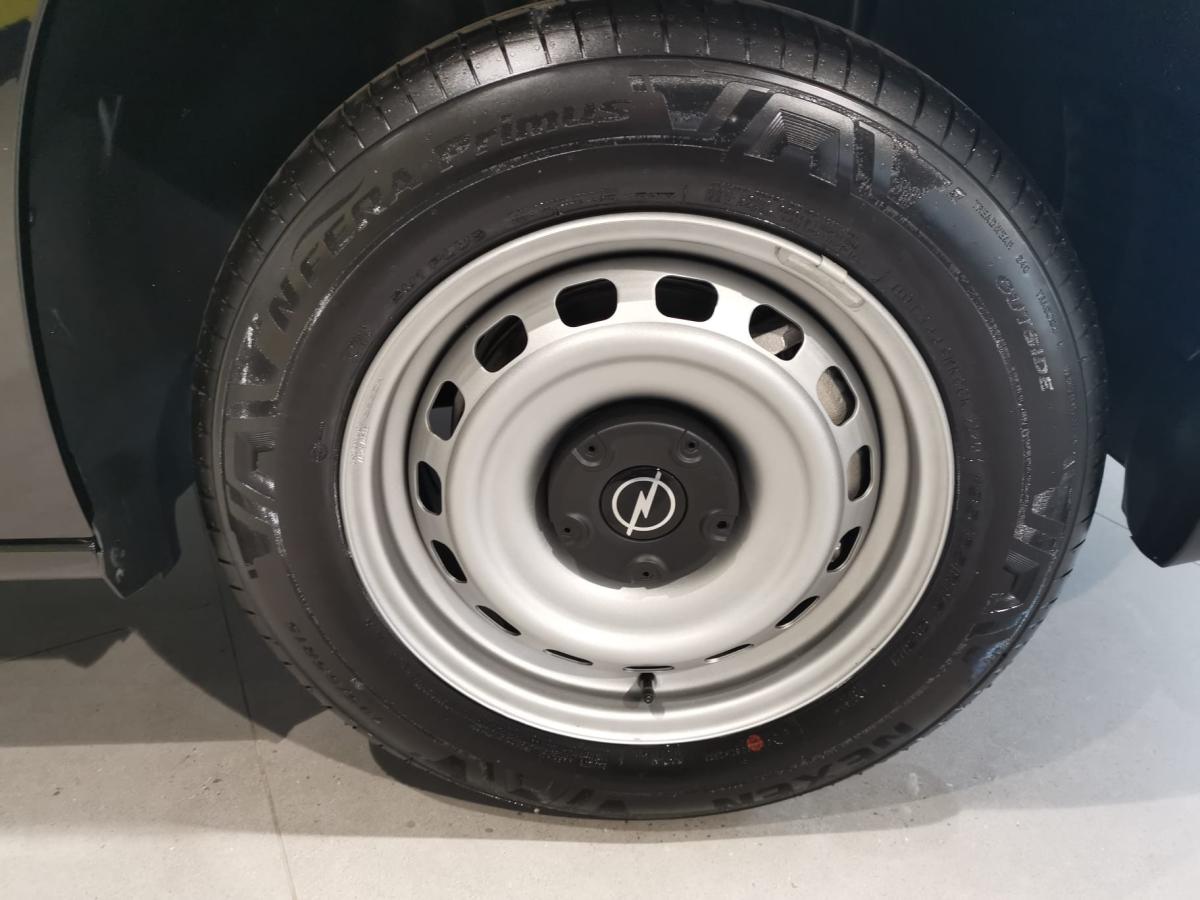 opel-combo-2026-diesel-1499cc