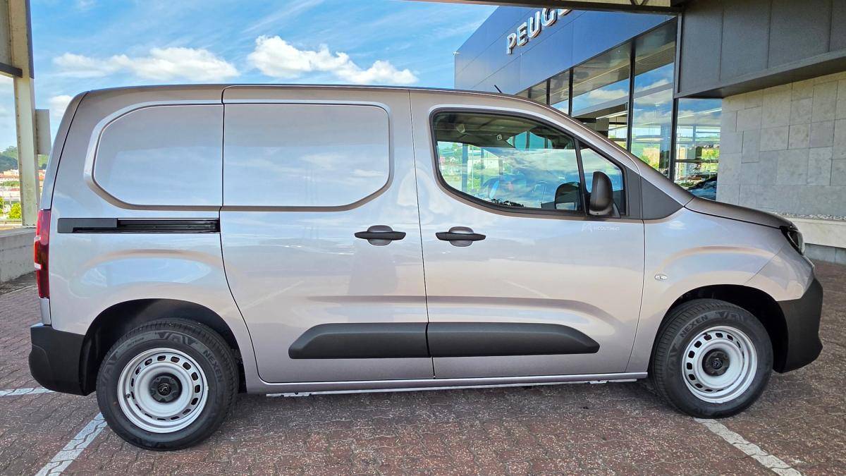 peugeot-partner-2026-diesel-1499cc
