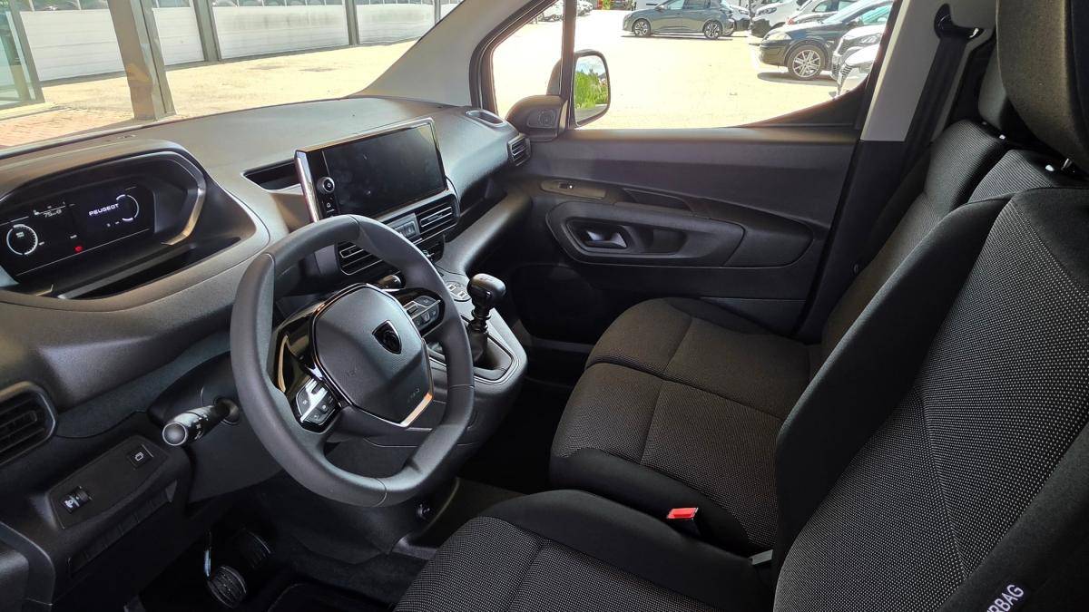 peugeot-partner-2026-diesel-1499cc