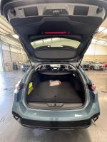 peugeot-308-sw-2023-hibrido-a-gasolina-1598cc