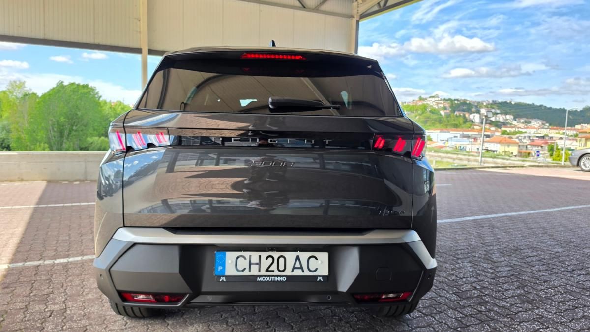 peugeot-5008-2026-hibrido-a-gasolina-1598cc