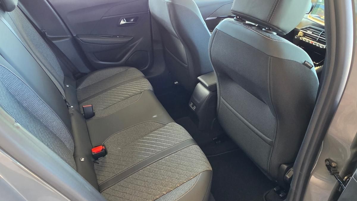 peugeot-208-2026-gasolina-1199cc