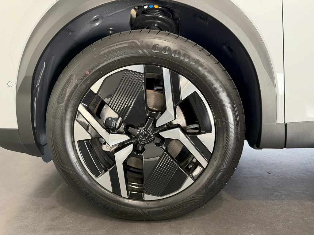 peugeot-2008-2025-eletrico-0cc
