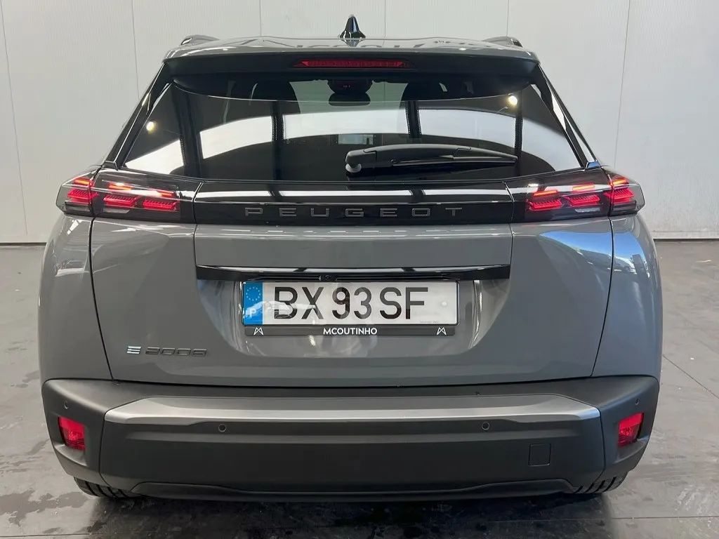 peugeot-2008-2025-eletrico-0cc