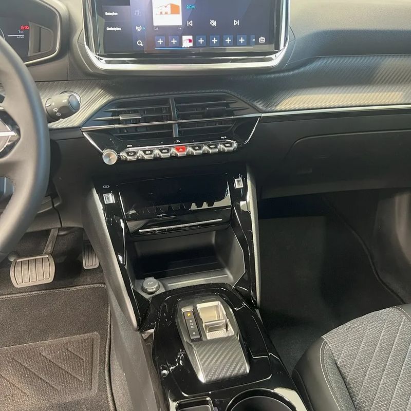 peugeot-2008-2025-eletrico-0cc