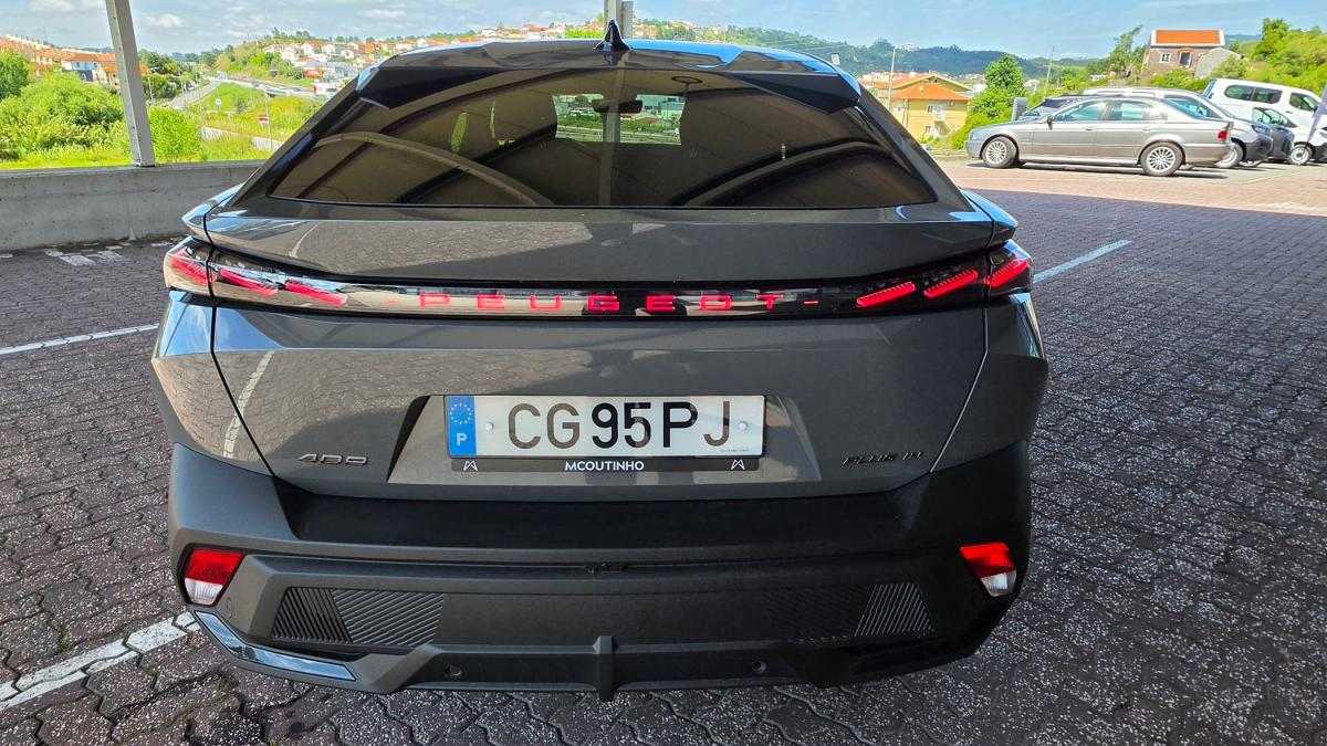 peugeot-408-2026-hibrido-a-gasolina-1598cc