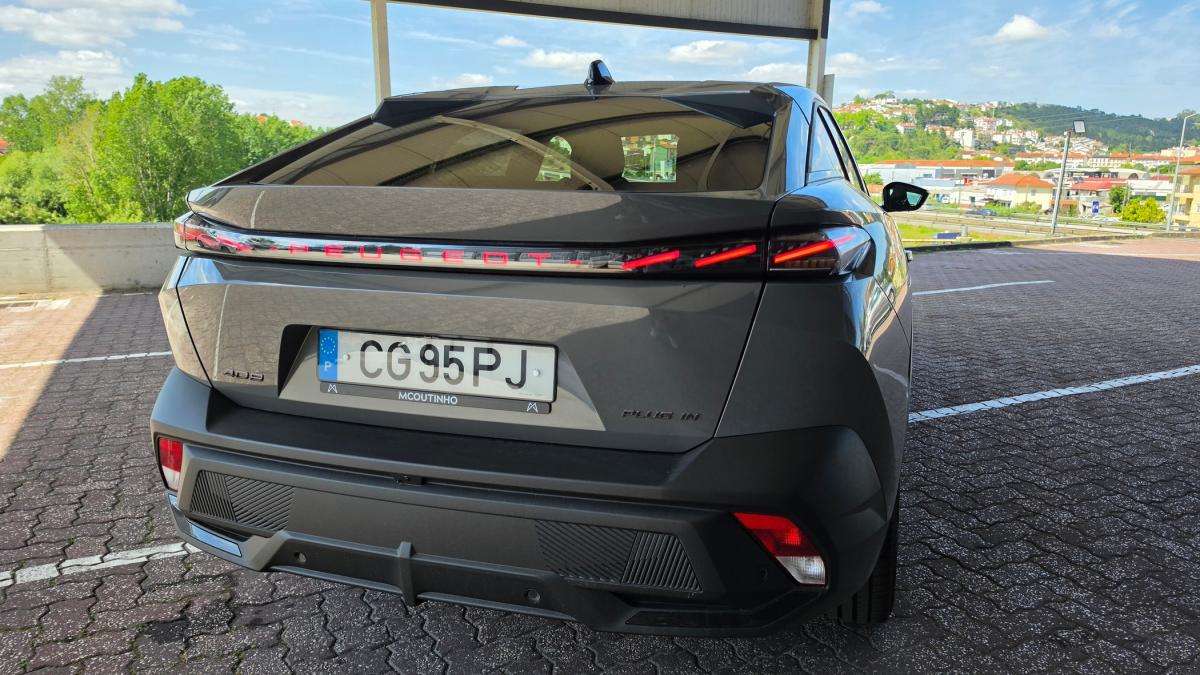 peugeot-408-2026-hibrido-a-gasolina-1598cc