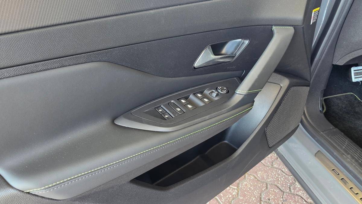 peugeot-408-2026-hibrido-a-gasolina-1598cc