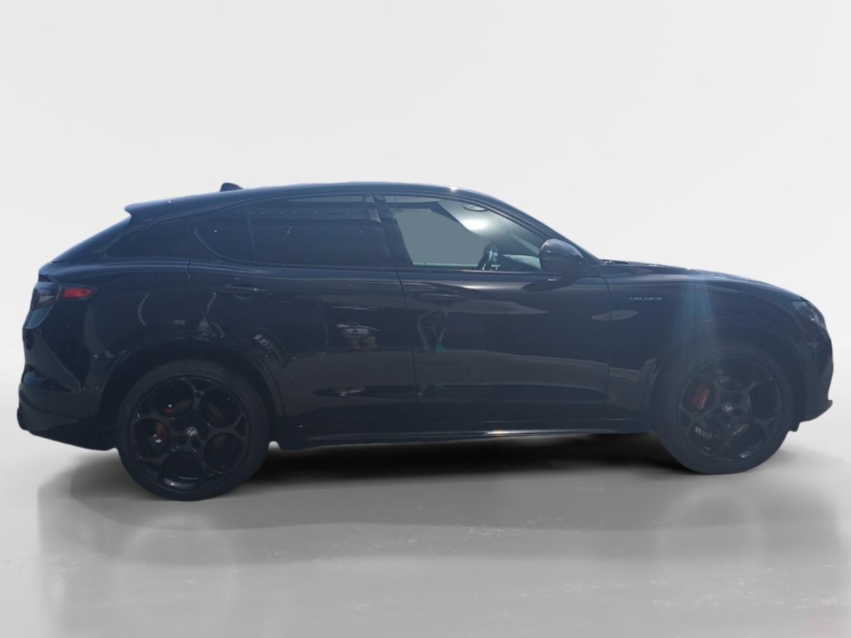 alfa-romeo-stelvio-2025-gasolina-1995cc