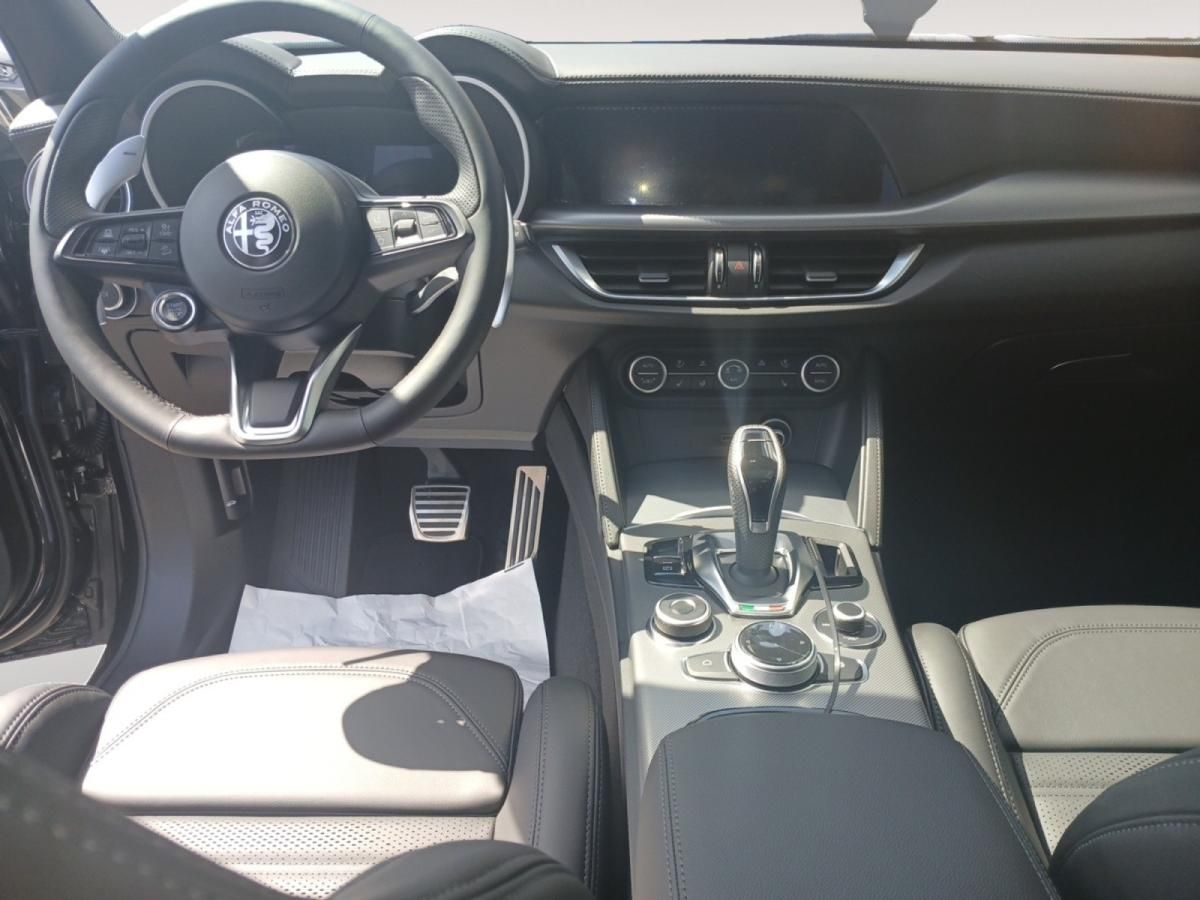 alfa-romeo-stelvio-2025-gasolina-1995cc