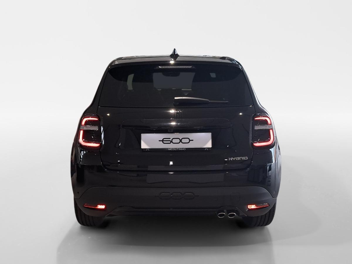 fiat-600-2026-gasolina-1199cc