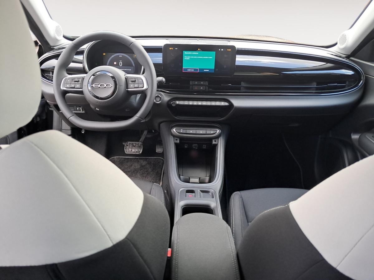 fiat-600-2026-gasolina-1199cc
